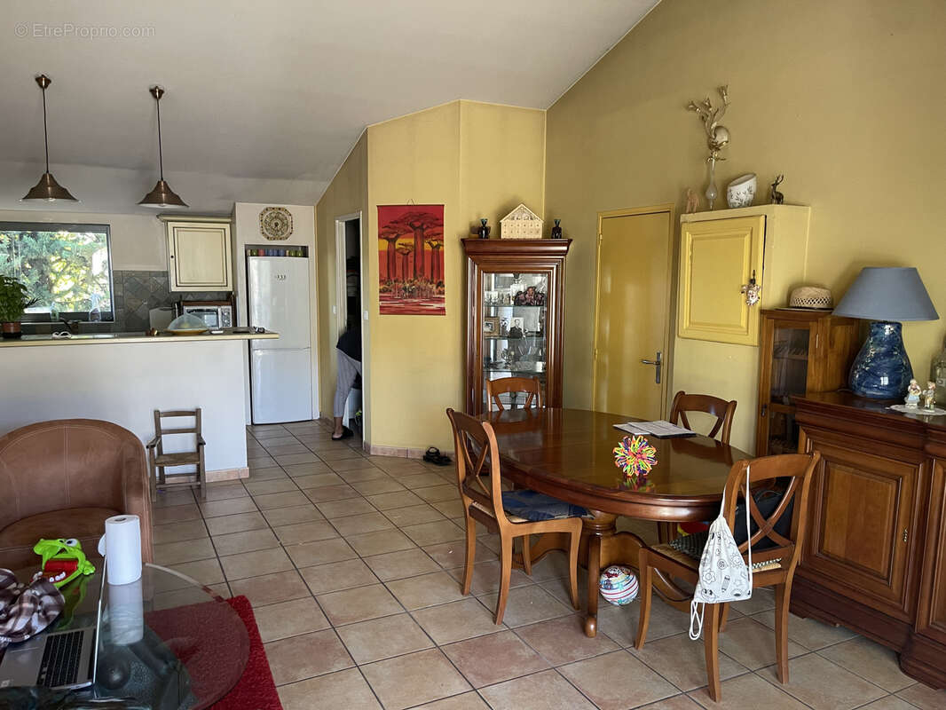 Maison à VAISON-LA-ROMAINE