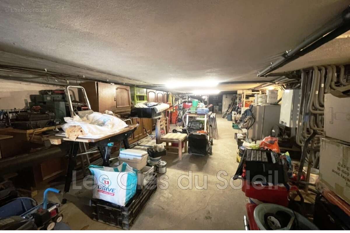 Maison à SAINTE-ANASTASIE-SUR-ISSOLE