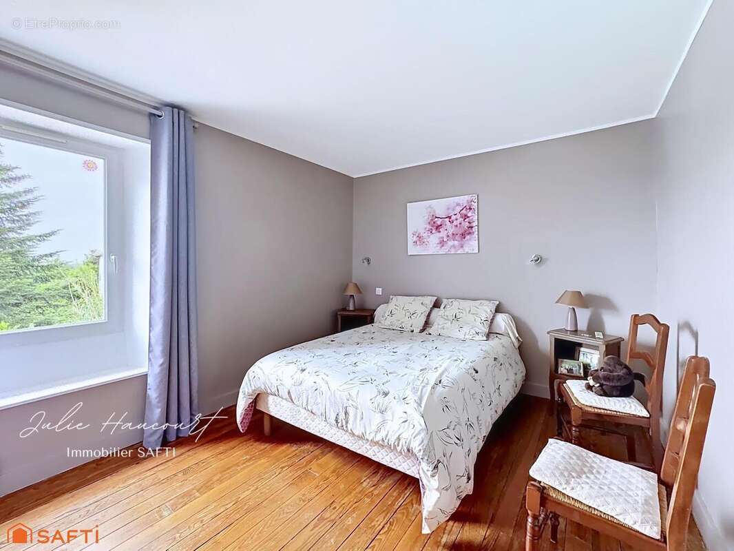 Maison 123 m² à Saint-Pierre-La-Vieille  - photo 4