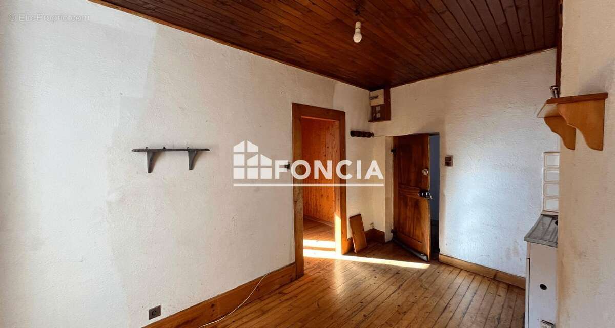 Appartement à SAINT-JEAN-DE-MAURIENNE
