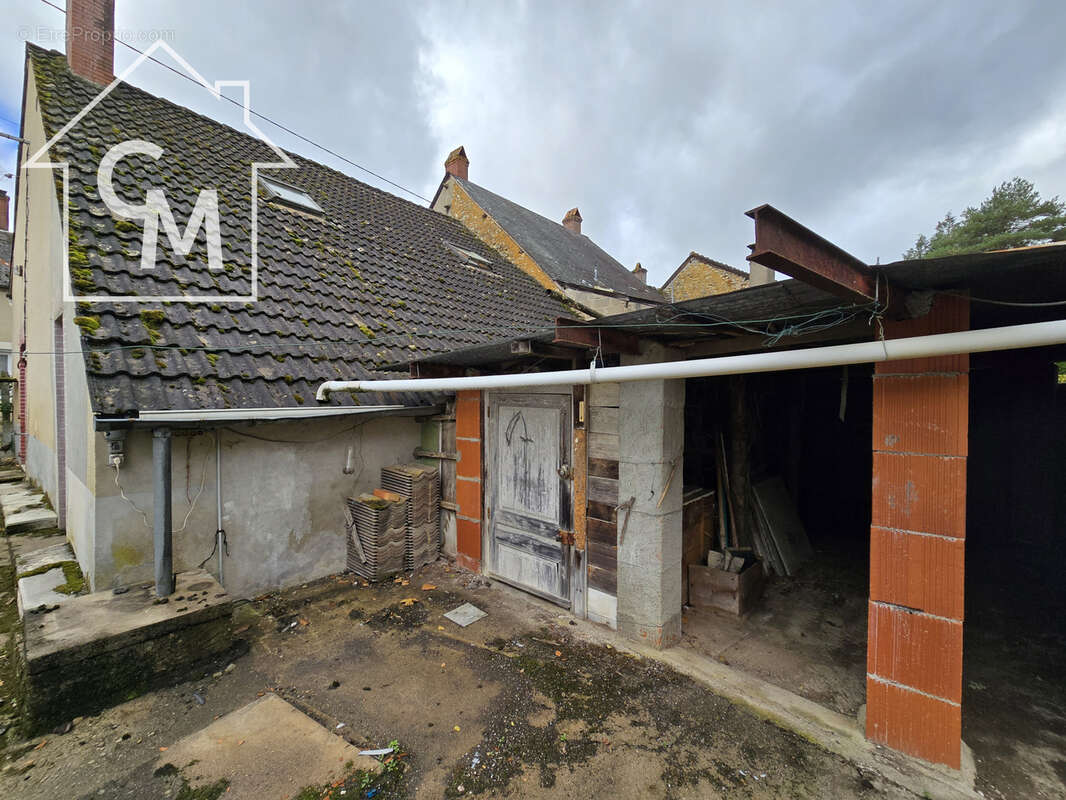 Maison à MOROGUES