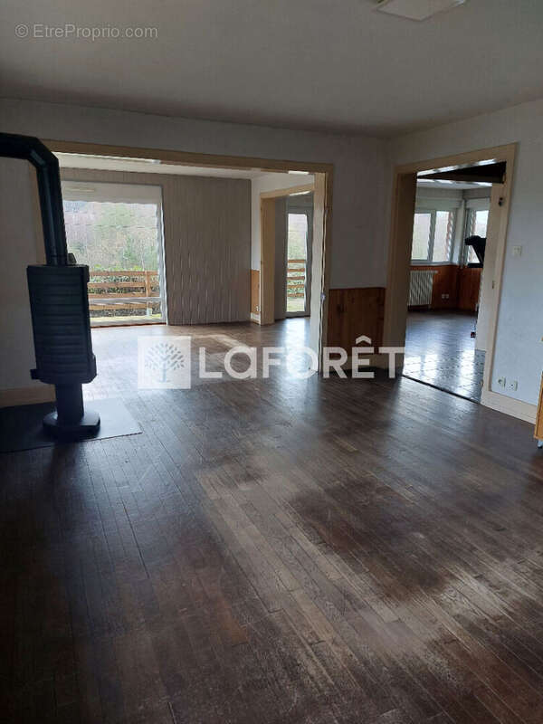 Maison à BOIS-DE-CHAMP