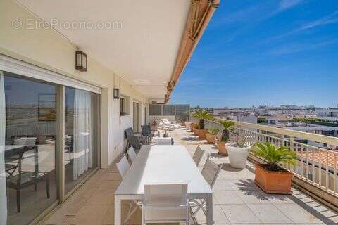 Appartement 102 m² à Cannes  - photo 2