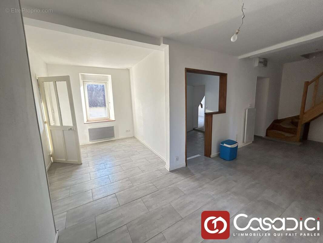 Maison à MAGNY-COURS