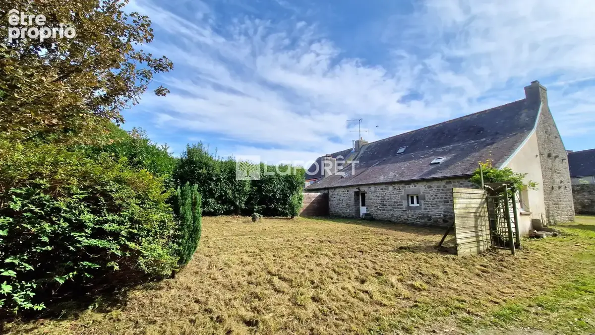 Maison COMBRIT 6 Pièces 205 m² - photo 2