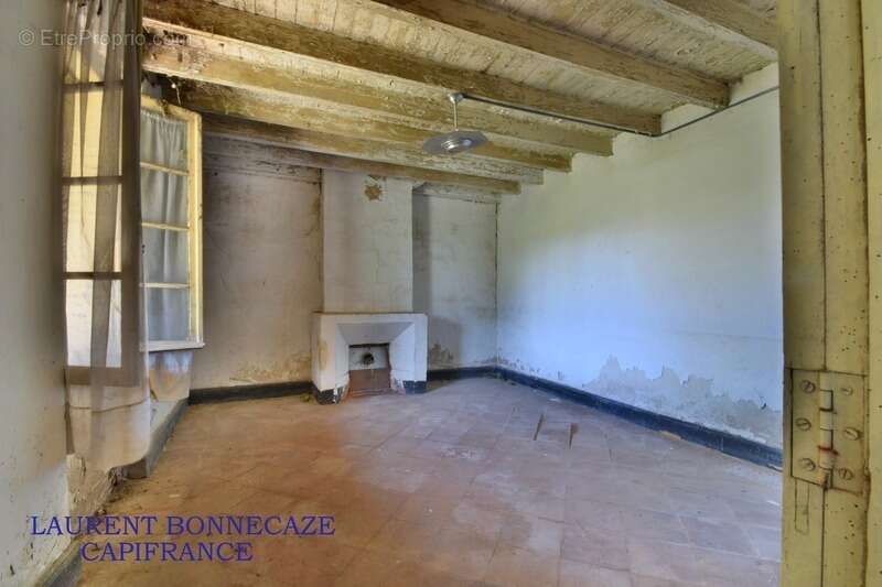 Maison à SAINT-NICOLAS-DE-LA-GRAVE