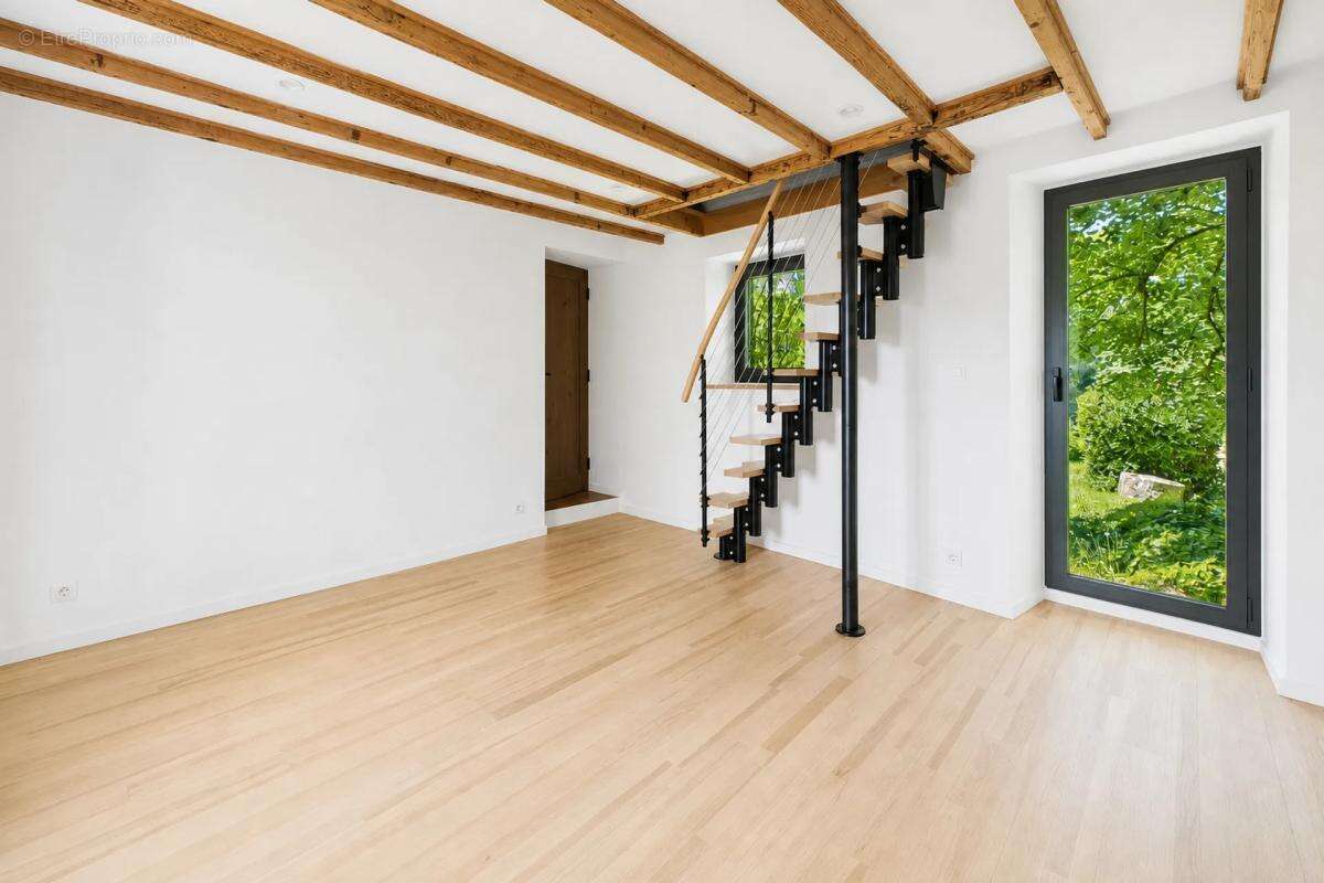 Maison à PLATS