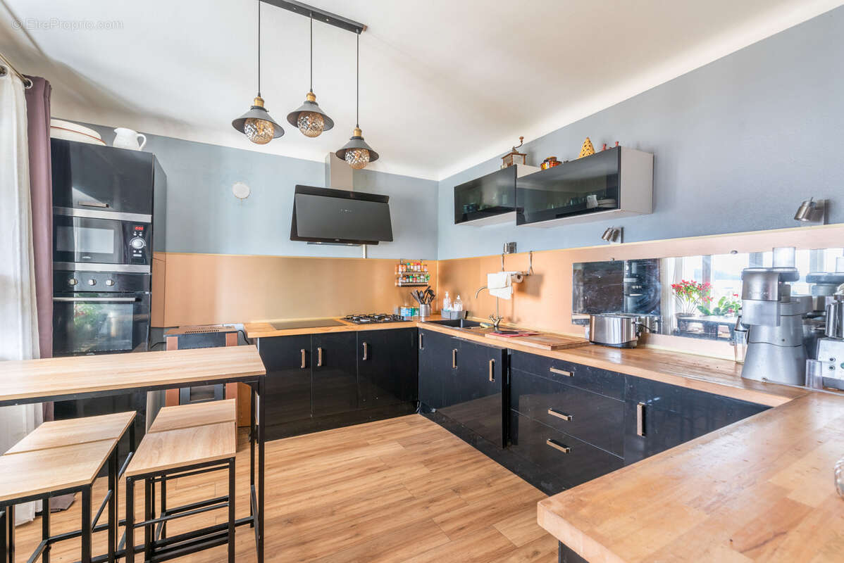 Maison à SAINT-ALBAN-SUR-LIMAGNOLE