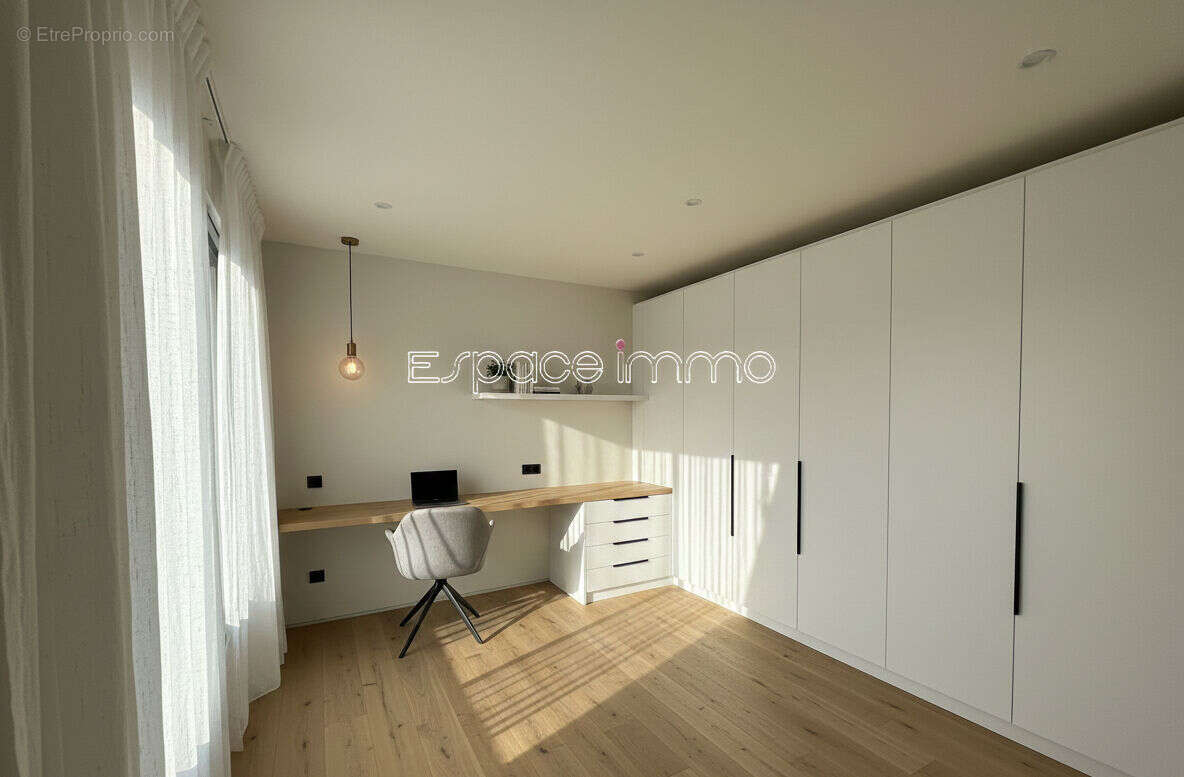 Maison à BOIS-GUILLAUME