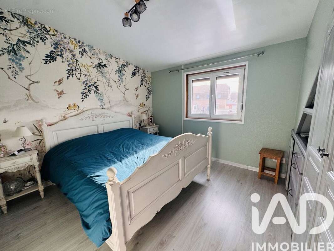 Photo 6 - Maison à GUESNAIN