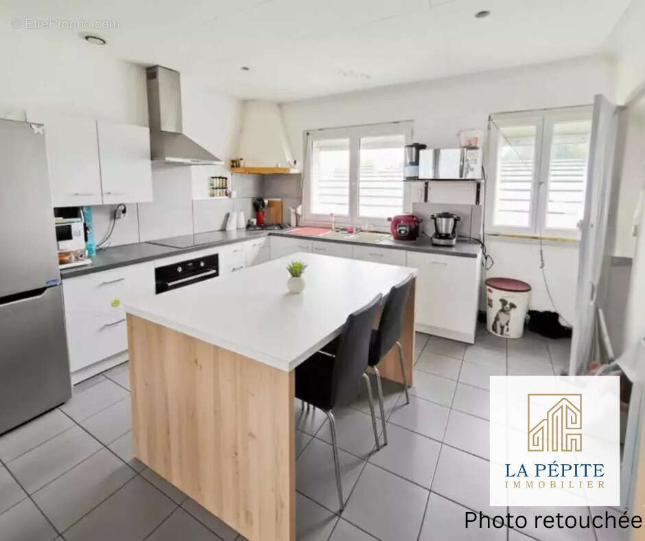 Maison à AULNOYE-AYMERIES