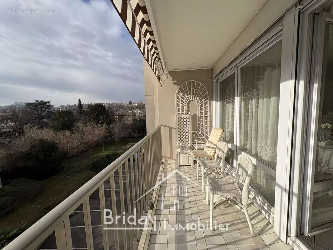 Appartement à CALUIRE-ET-CUIRE