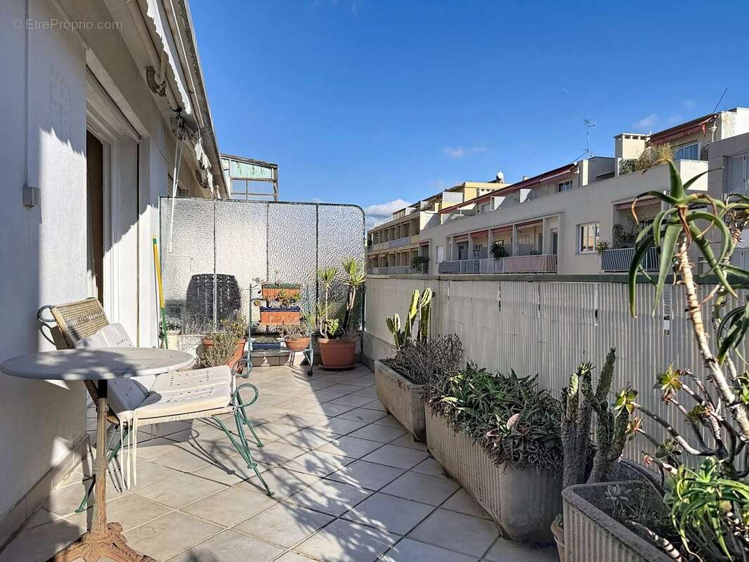 Appartement à NICE