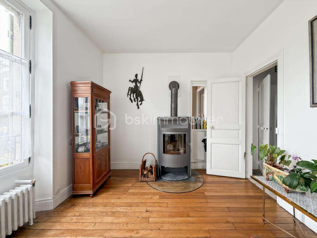 Maison à CORBEIL-ESSONNES