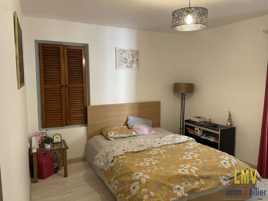 Maison à CASTILLON-LA-BATAILLE