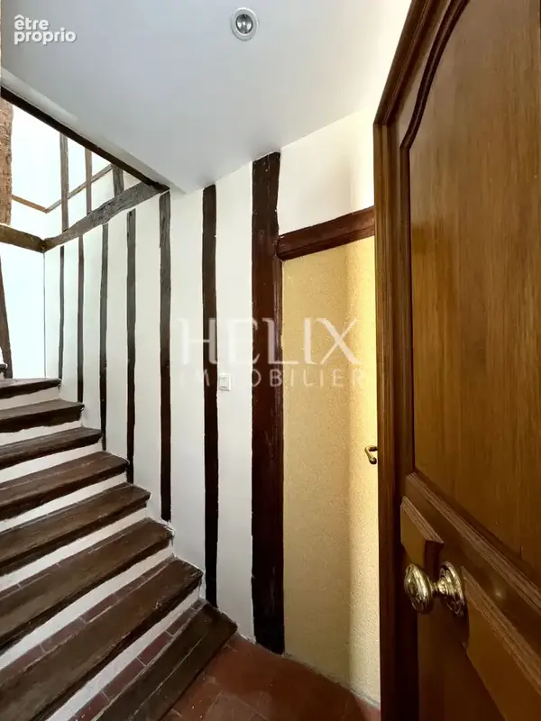 Grand appartement atypique 3 pièces Place du Marché Saint Germain en Laye, château RER A - photo 12