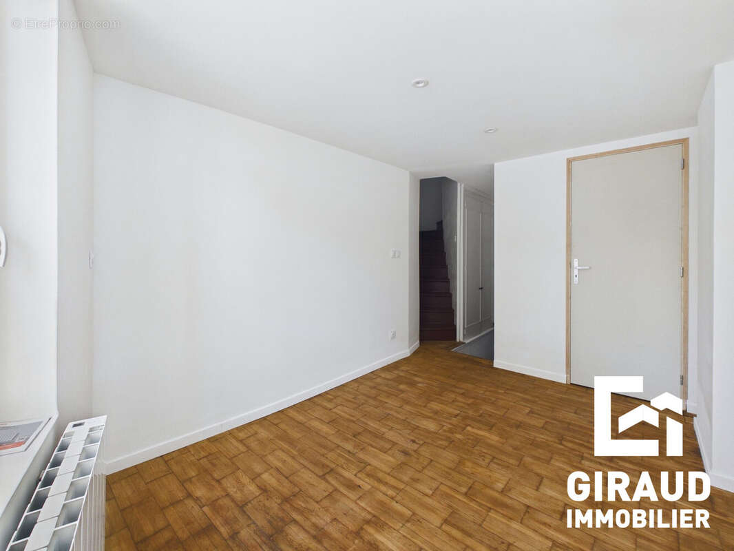 Maison à FONTENAY-LE-COMTE