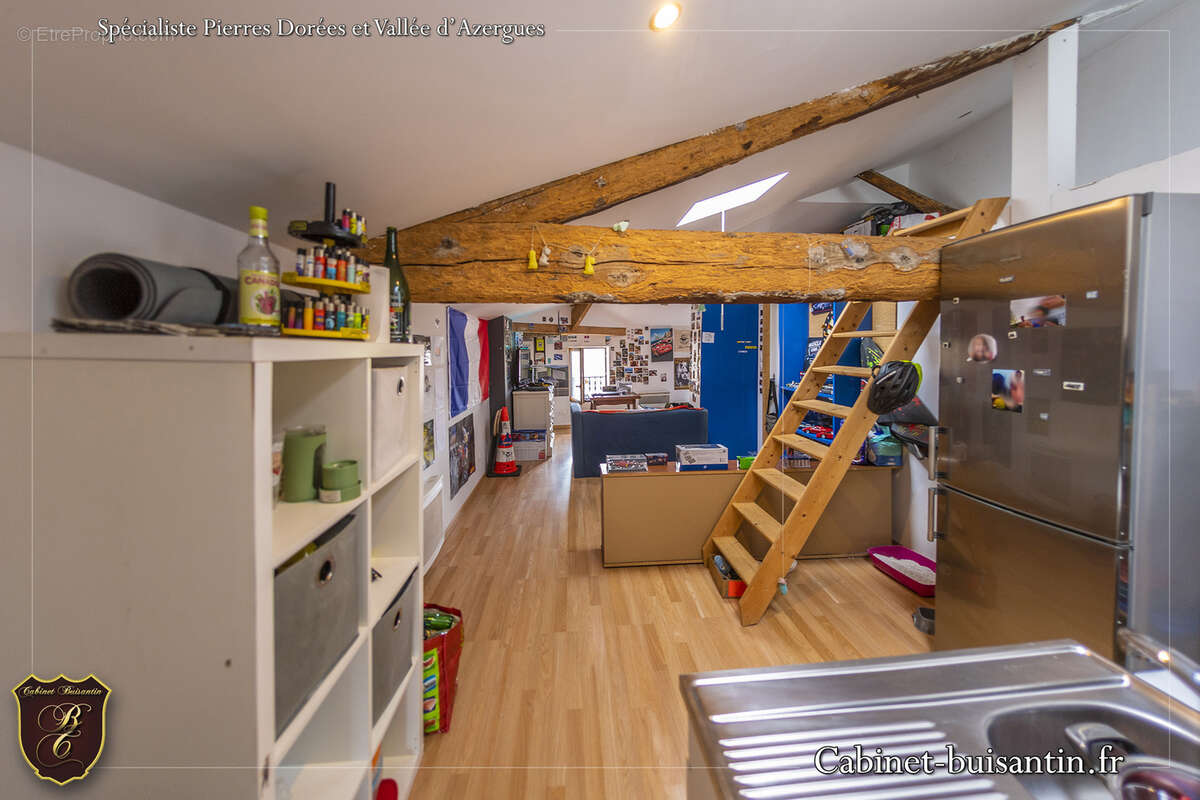Appartement à LE BOIS-D'OINGT