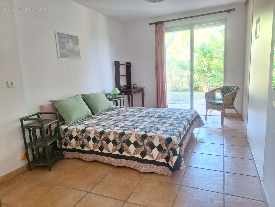 Maison à LAROQUE-DES-ALBERES