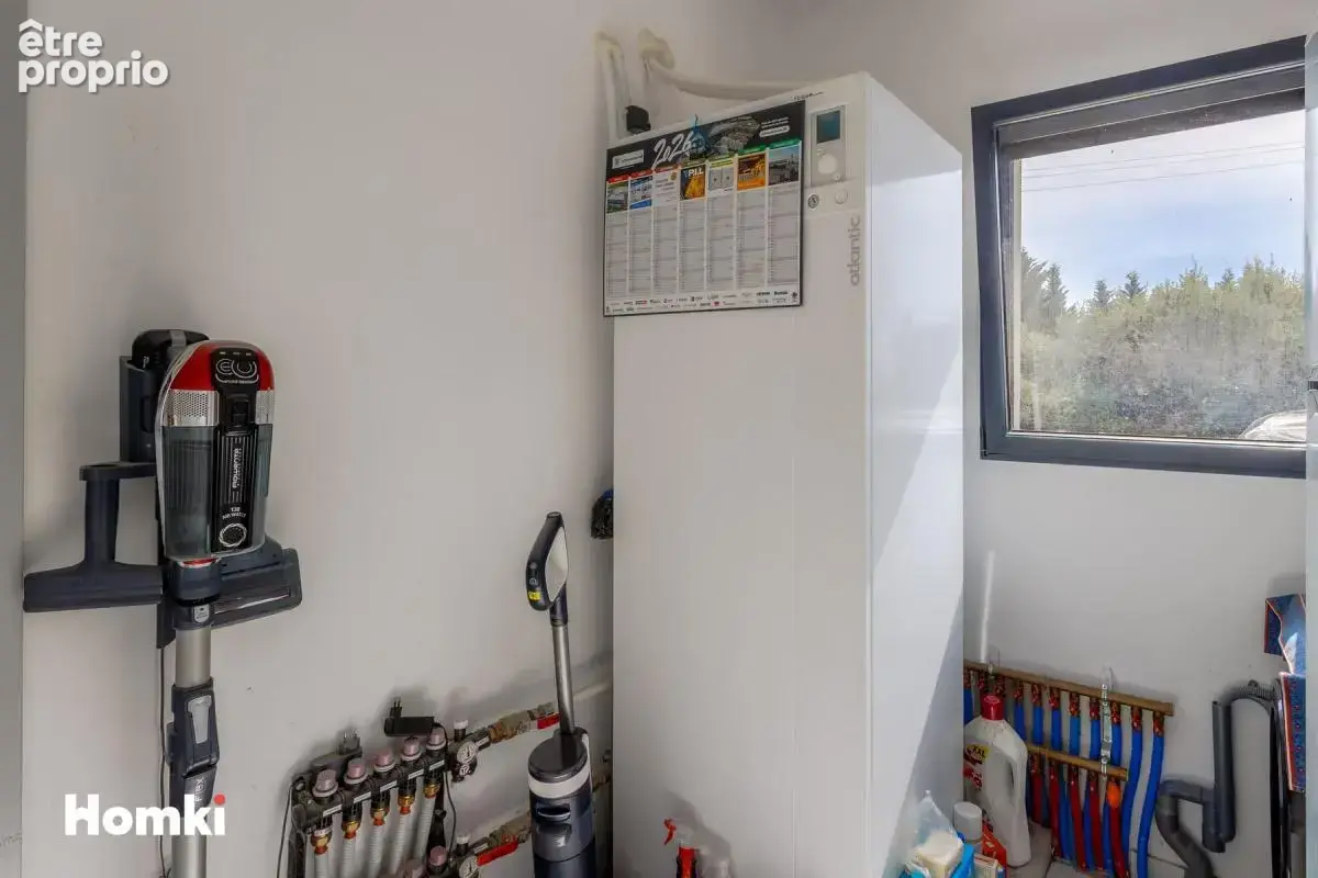 Maison contemporaine de 140 m2 sur terrain de 866 m2 - photo 16
