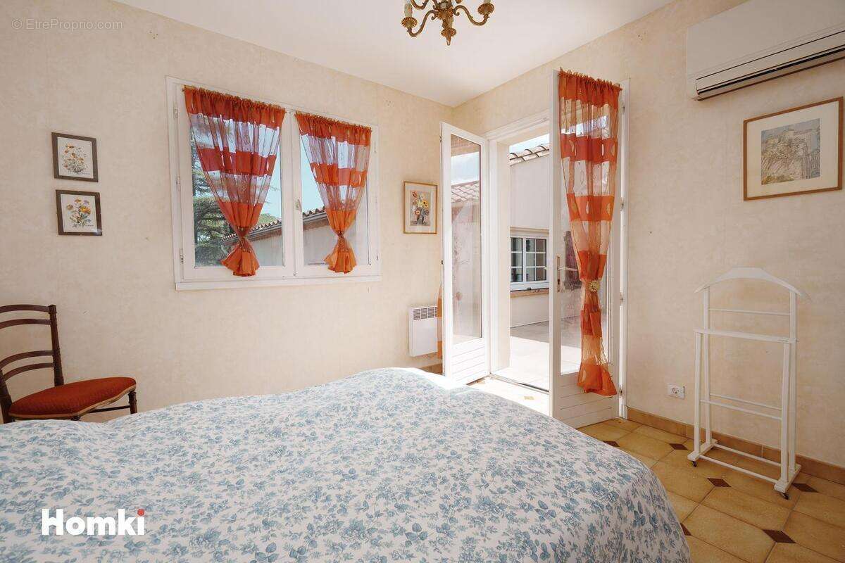 Maison à LIGNAN-SUR-ORB