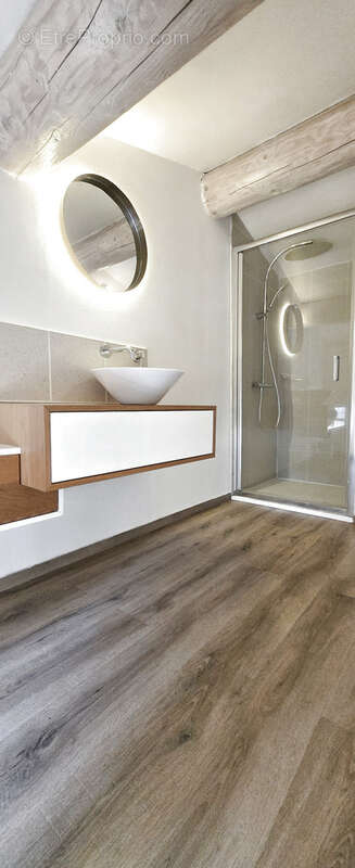 Superbe mas rénové avec piscine + option de parcelle détachable à  Trets (13) - photo 38