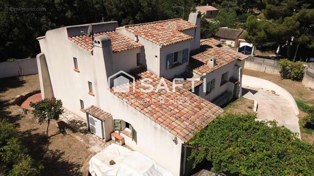 Photo 9 - Maison à SIX-FOURS-LES-PLAGES