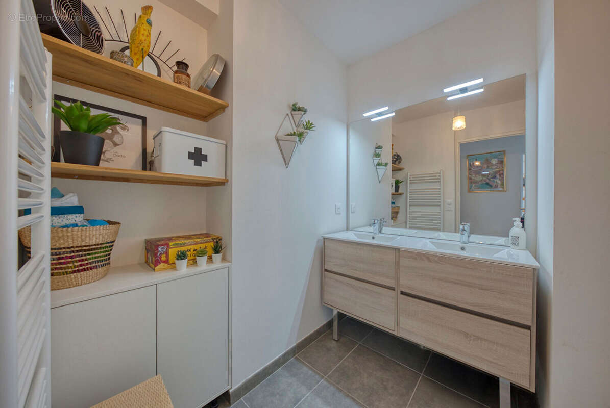 Appartement T5 - Landry / Cimetière de l'Est - photo 10