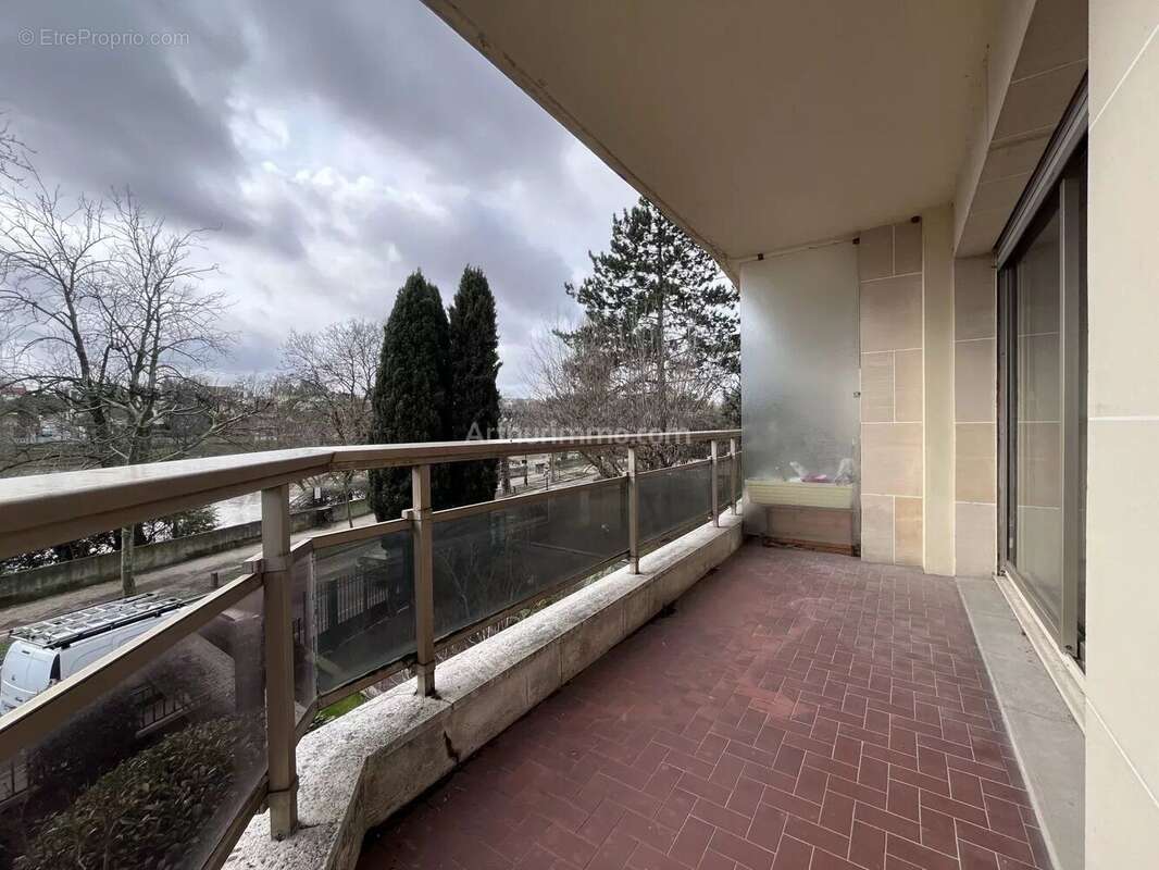 Appartement à CHAMPIGNY-SUR-MARNE