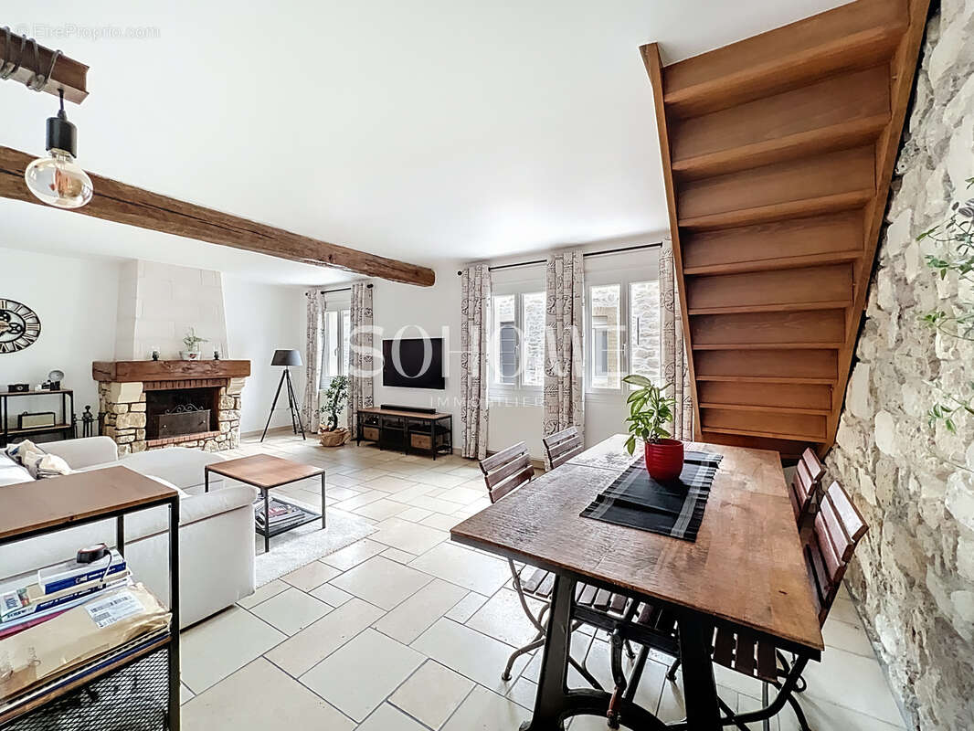 Maison à JONCHERY-SUR-VESLE