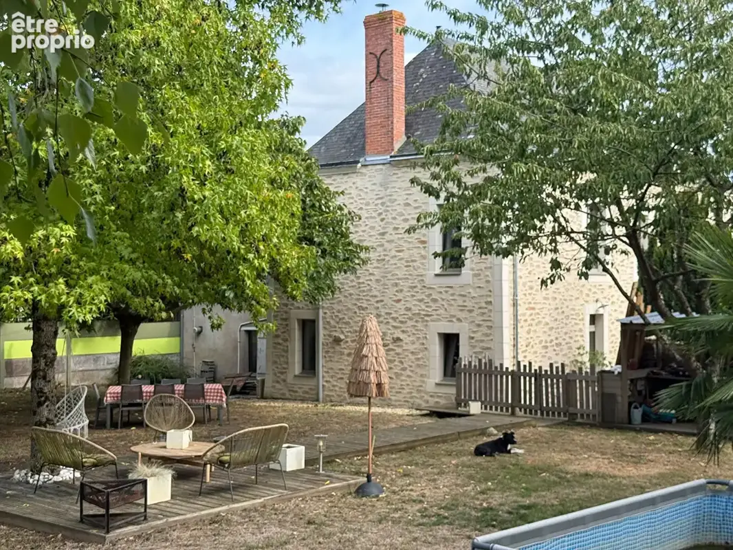 Maison de maître de caractère à Juvardeil ? beaux volumes, dépendances et cadre privilégié - photo 4