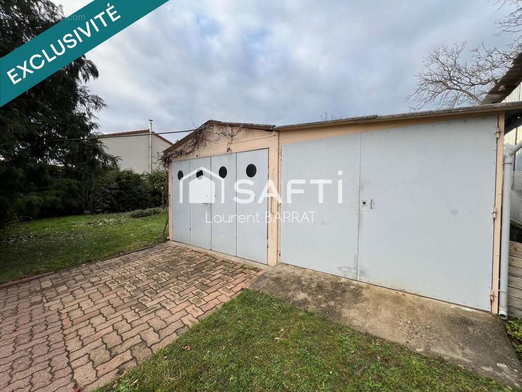 Photo 8 - Maison à LE BREUIL-SUR-COUZE