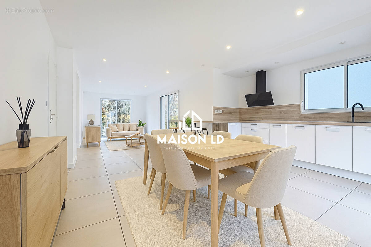 Maison à DOUVRES-LA-DELIVRANDE