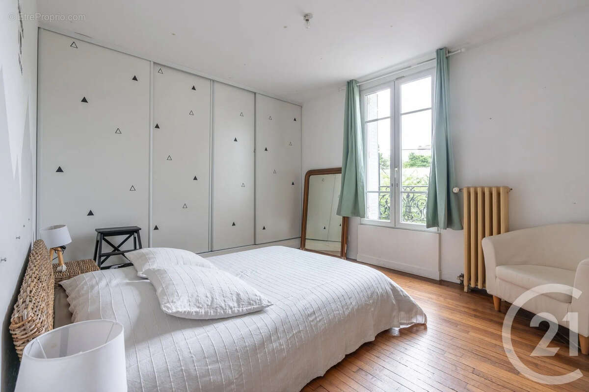 Maison à CHAMPIGNY-SUR-MARNE