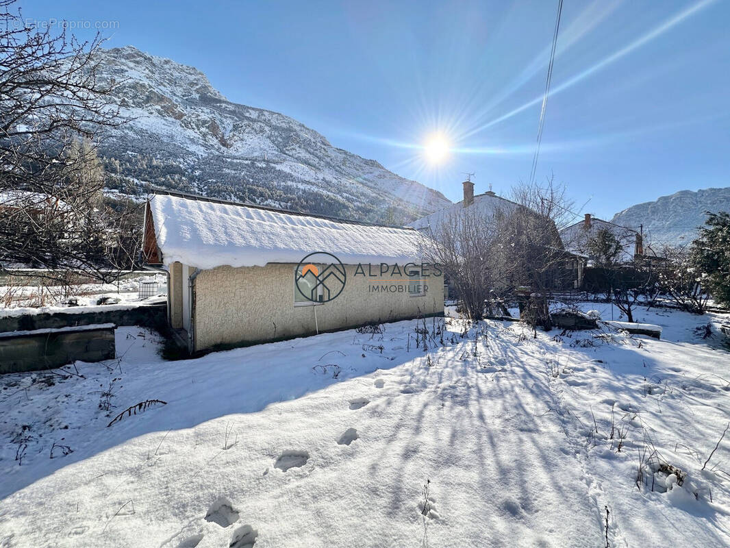 Maison à L'ARGENTIERE-LA-BESSEE