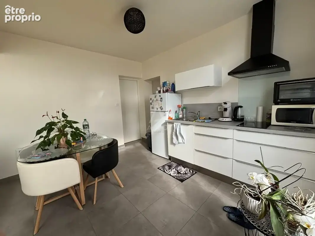 Ensemble de 5 Appartements centre ville de Montaigu - photo 8