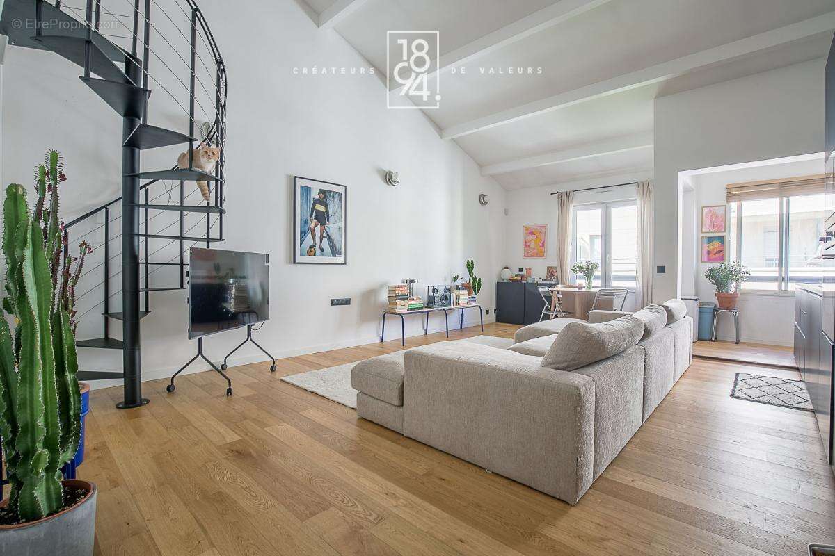 Appartement à MARSEILLE-8E