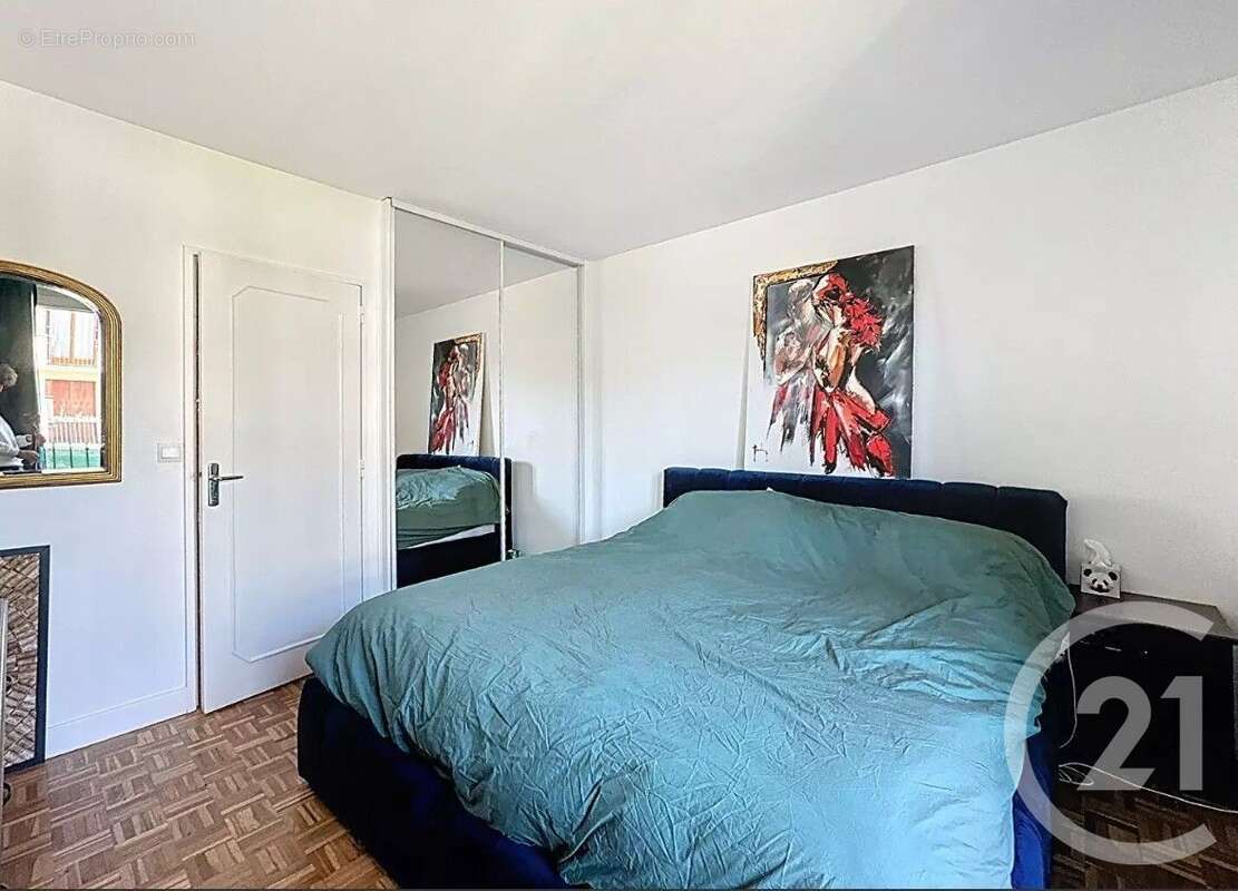 Appartement à SAINT-MAUR-DES-FOSSES