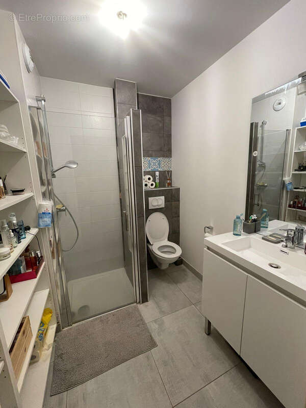 Appartement à MONTAGNY-LES-LANCHES