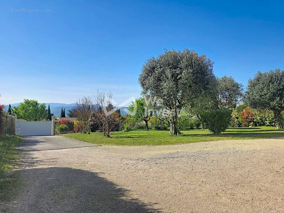 Maison à LORIOL-SUR-DROME