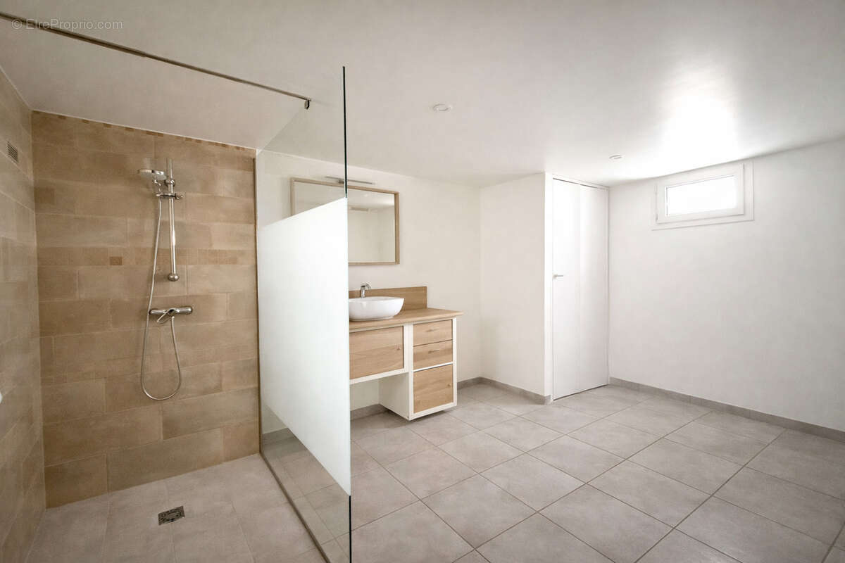 Maison à PIERRELATTE