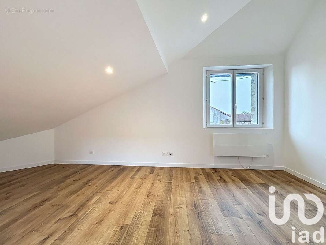 Photo 9 - Appartement à BOISSY-L&#039;AILLERIE