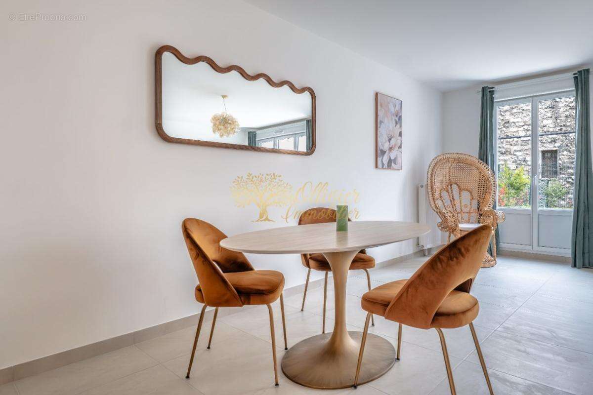 Maison à MAISONS-ALFORT