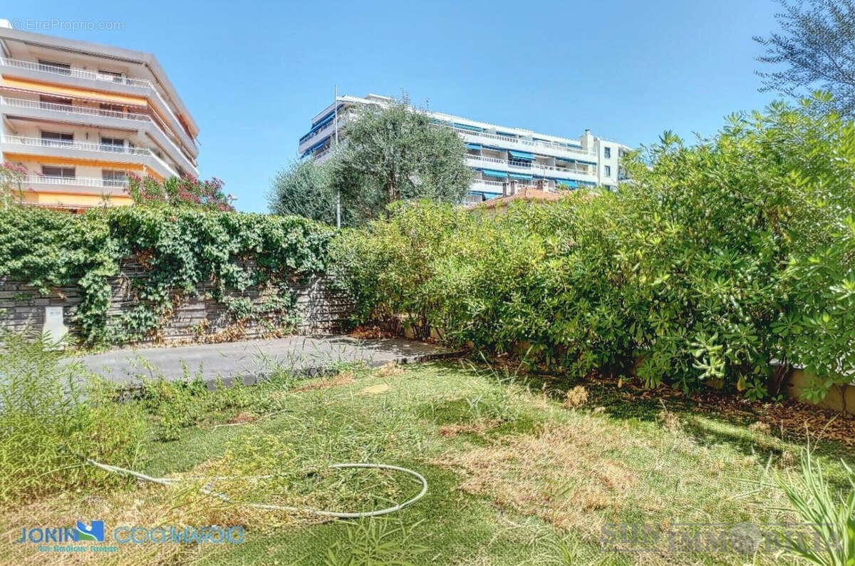 Appartement à CAGNES-SUR-MER