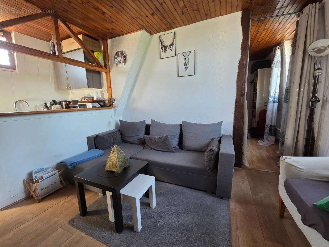 Appartement à VILLENEUVE-SAINT-GEORGES