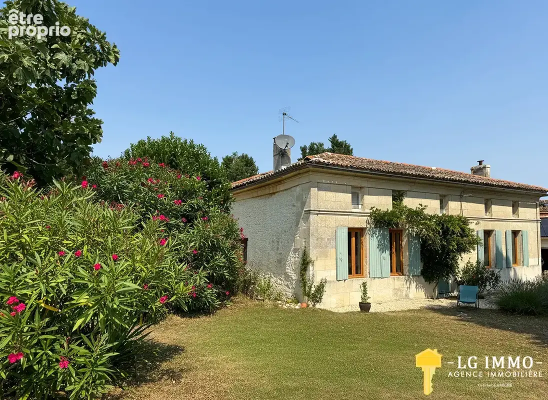 Photo Maison à Vanzac au prix de 375 000€