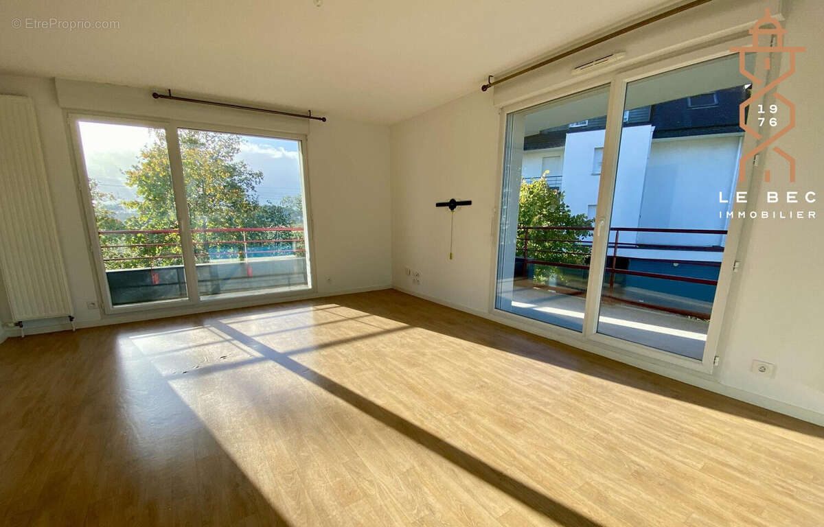 Appartement à SAINT-AVE