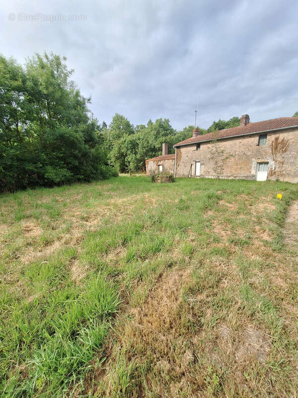 Maison à LA CHAPELLE-HEULIN