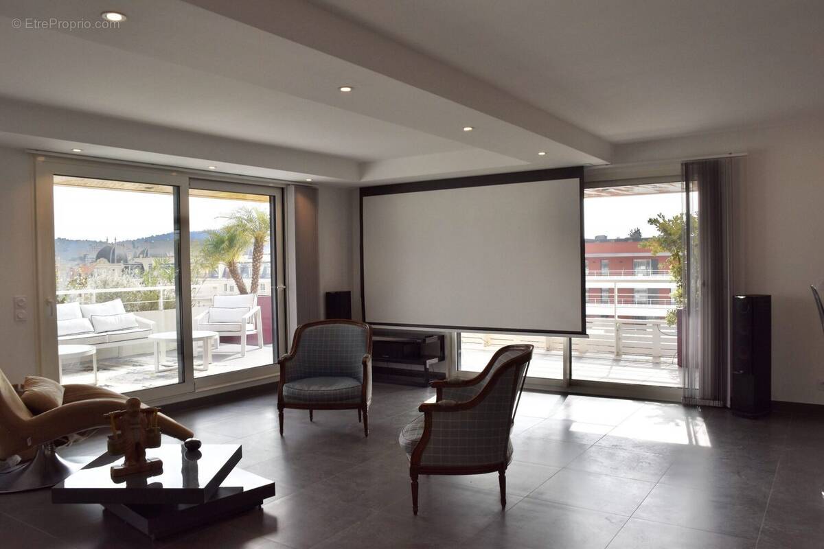 Appartement à NICE