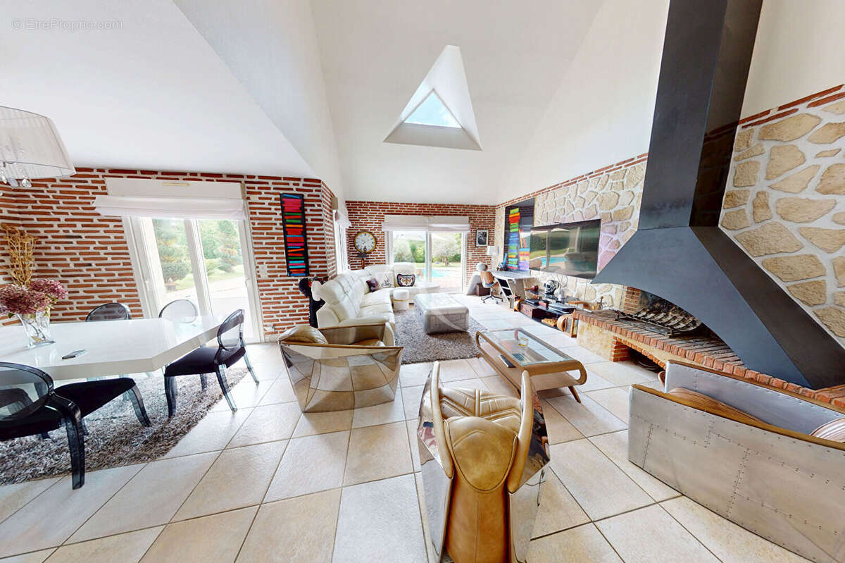 Maison à ARDON